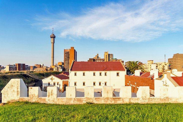 Flights to Cape Town